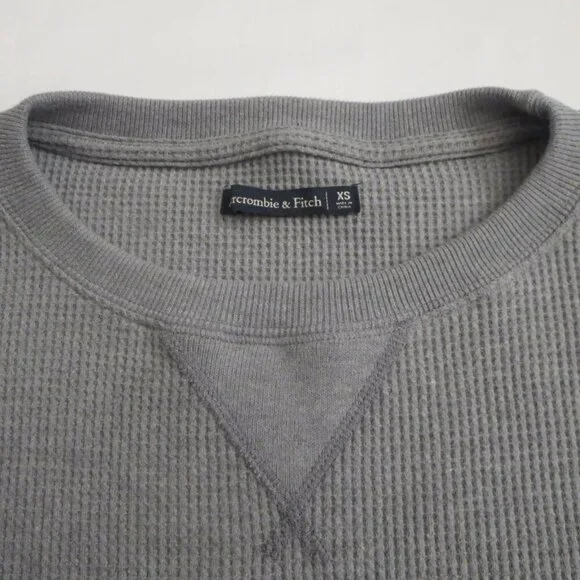 NEW Abercrombie Womens Crewneck Waffle Knit Sweater Size XS Gray - Picture 6 of 6
